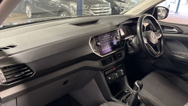 Volkswagen T-Cross 1.0 TSI 115 SE 5dr Petrol Estate